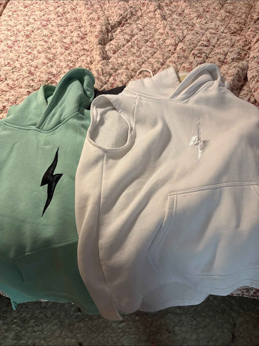 Sleeveless Pullover Hoodie - White and Mint